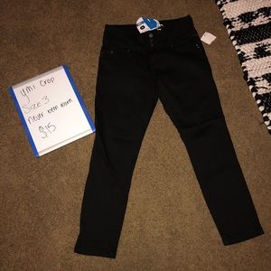 Women’s skinny jeans